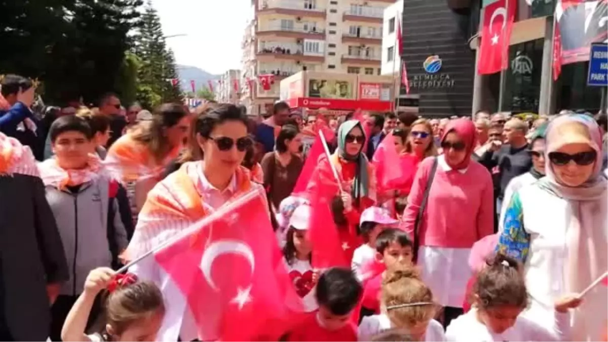 20. Tarım ve Seracılık Festivali, "Yörük Göçü" Etkinliğiyle Başladı