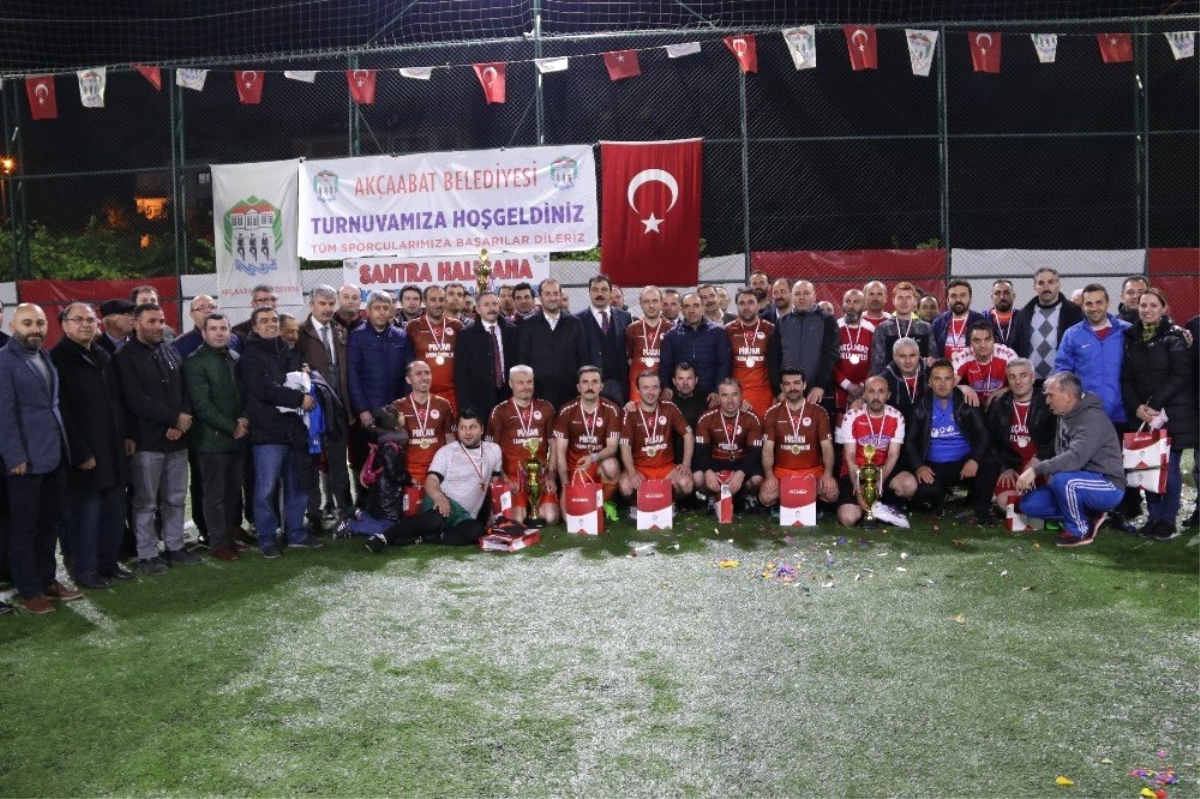 Akçaabat Belediyesi\'nden Kurumlar Arası Futbol Turnuvası