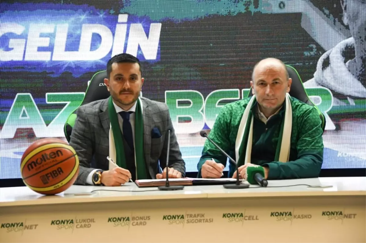 Atiker Konyaspor, Aziz Bekir ile Anlaştı