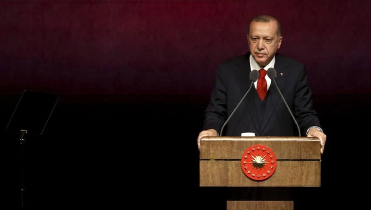 Cumhurbaşkanı Erdoğan, Diriliş Ertuğrul\'u Öve Öve Bitiremedi