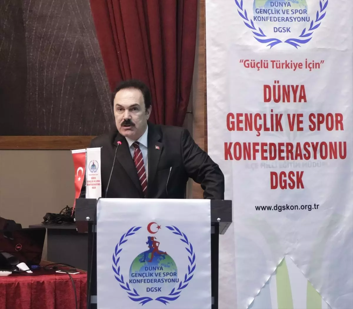 Konya\'da Madde Bağımlılığı ve Spor Semineri