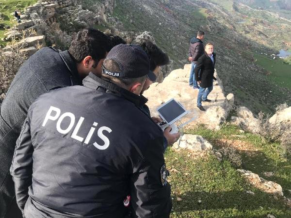 Ot Toplarken 750 Metre Yükseklikten Düştü