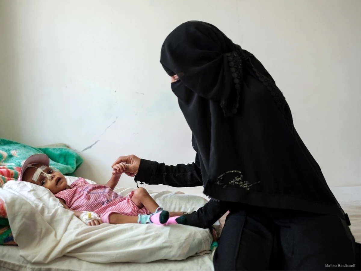 Yemen\'de Anne ve Çocuklar Sağlık Hizmetlerine Ulaşamadan Ölüme Terk Ediliyor