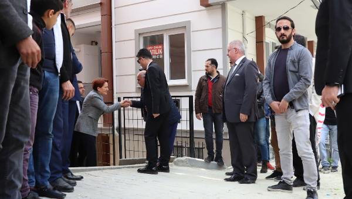 Akşener, Cinsel İstismara Uğrayan 5 Yaşındaki Kızın Evini Ziyaret Etti