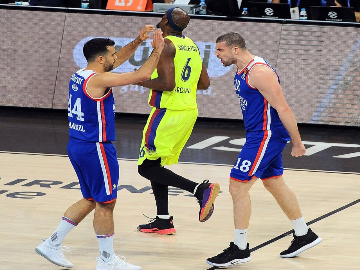Anadolu Efes, 18 Yıl Sonra Final-Four İçin Parkede