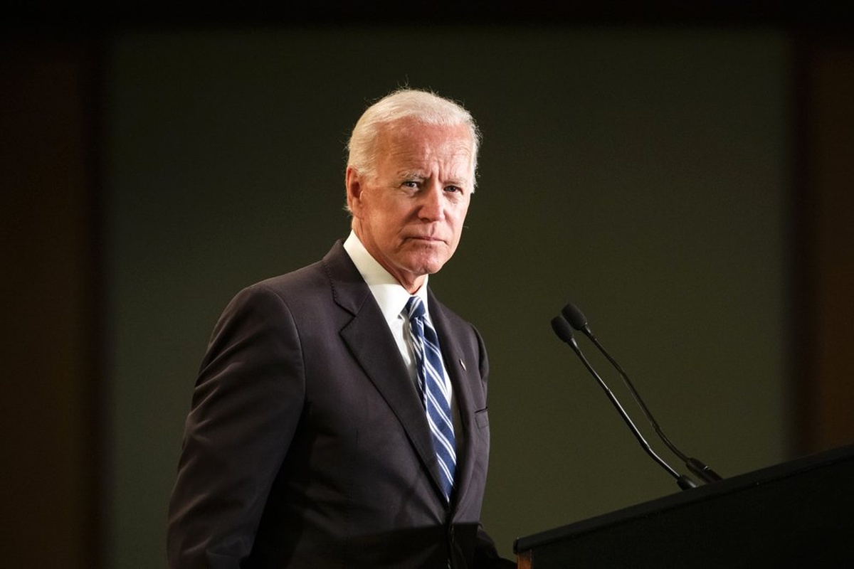 Anketler, Başkanlık Yarışında Biden\'ı Trump\'tan 8 Puan Önde Gösteriyor