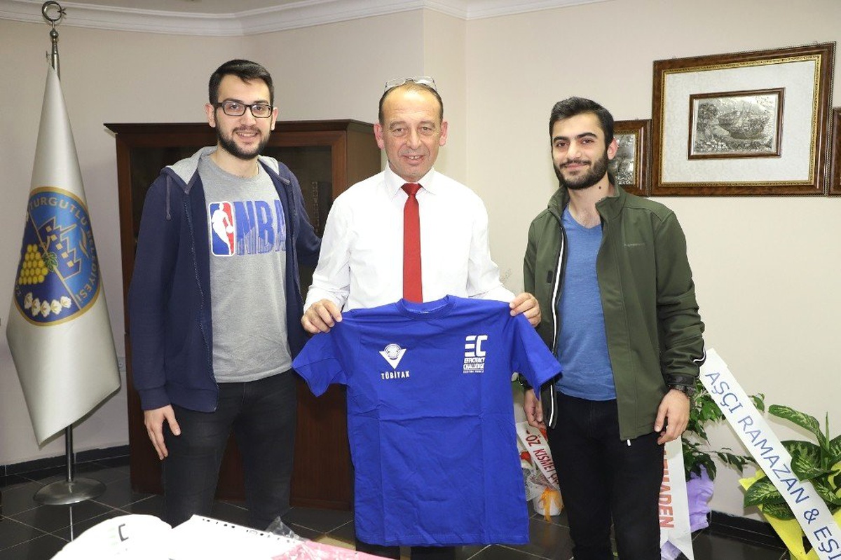 Başkan Akın, Halk Gününde Vatandaşları Dinledi
