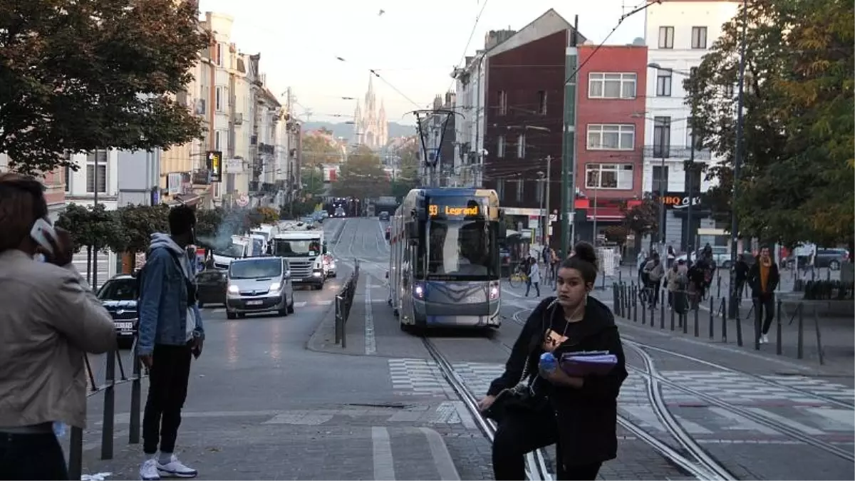 Belçika\'da Göçmen Merkezinde Bir Çocuk Ölü Bulundu; Cinayet Soruşturması Açıldı