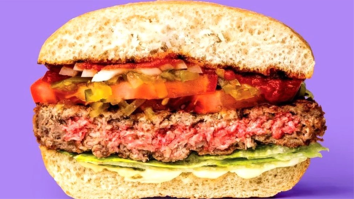 Yapay Etten Üretilen 50 Dolarlık Hamburger Gıda Sektörünü Dönüştürebilir Mi?