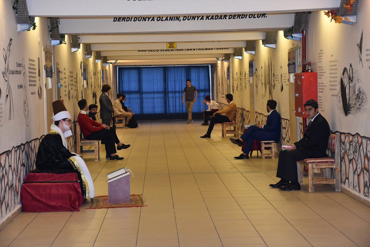 Çorlu İmam Hatip Anadolu Lisesi\'nde "Edebiyat Sokağı" Açıldı