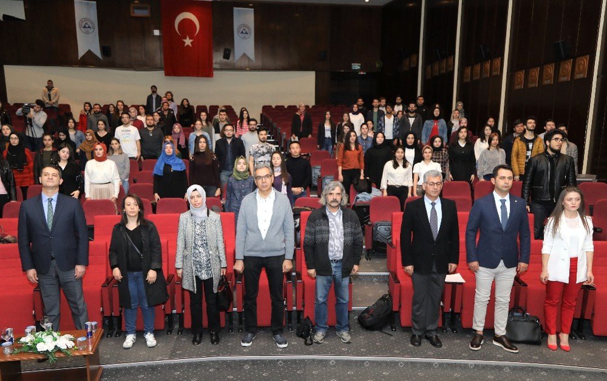 Erü\'de Genç Girişim Gelişim Zirvesi Düzenlendi