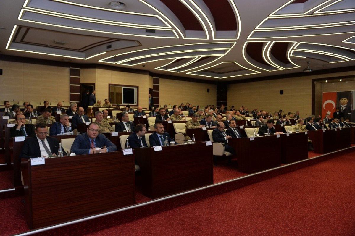 Erzurum\'da "Düzensiz Göçle Mücadele" Toplantısı