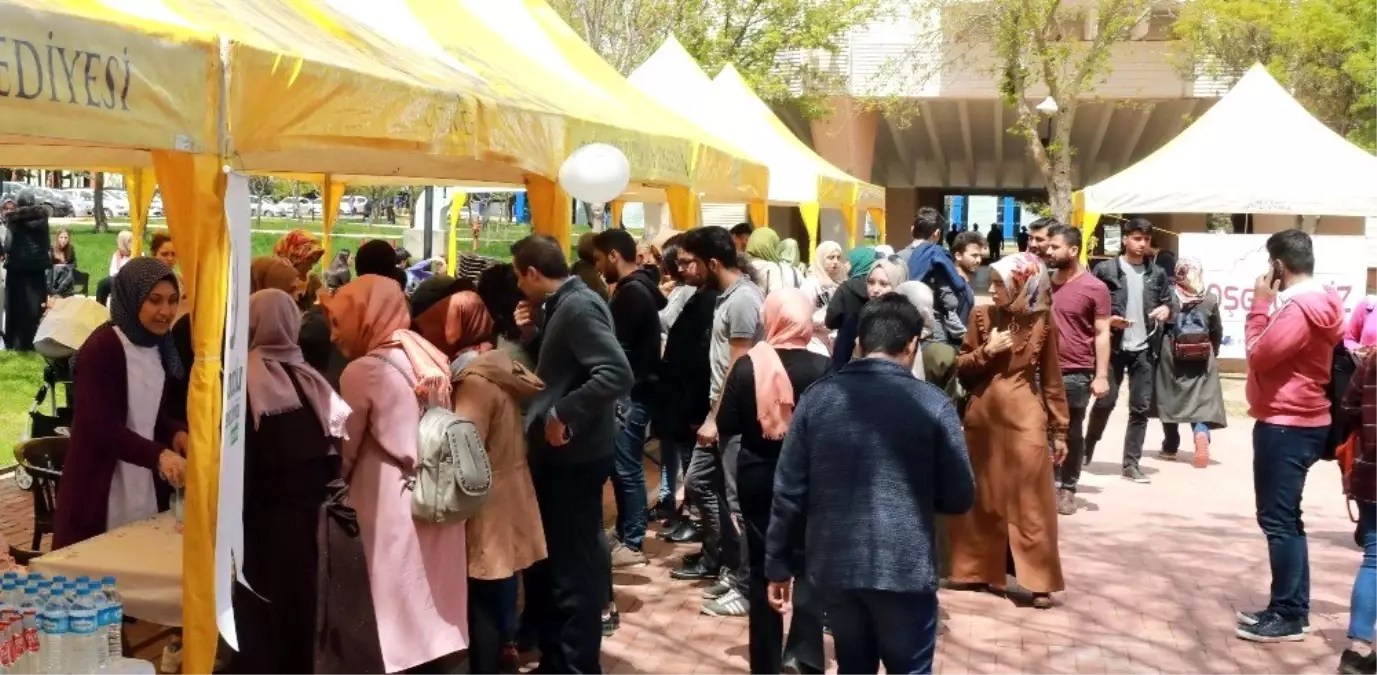 Gaün\'de Kardeşlik İçin Kermes Düzenlendi