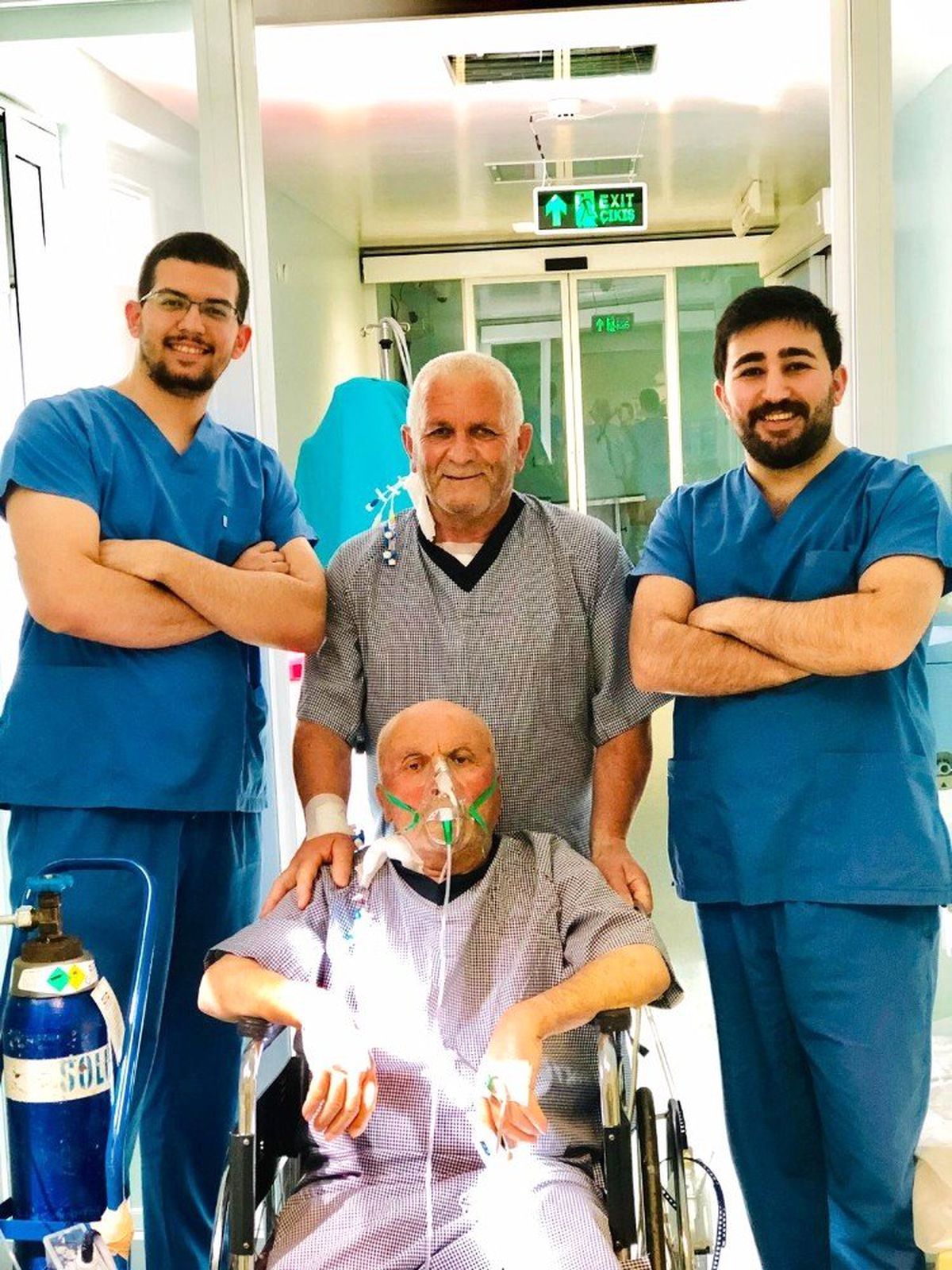 Hasta Yakınlarından Yardımseverlik Örneği