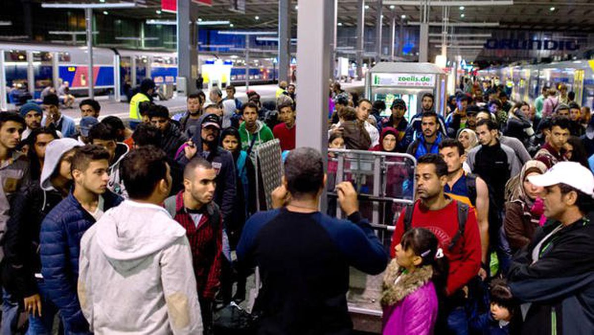 Her İki Alman\'dan Biri Mülteci Karşıtı