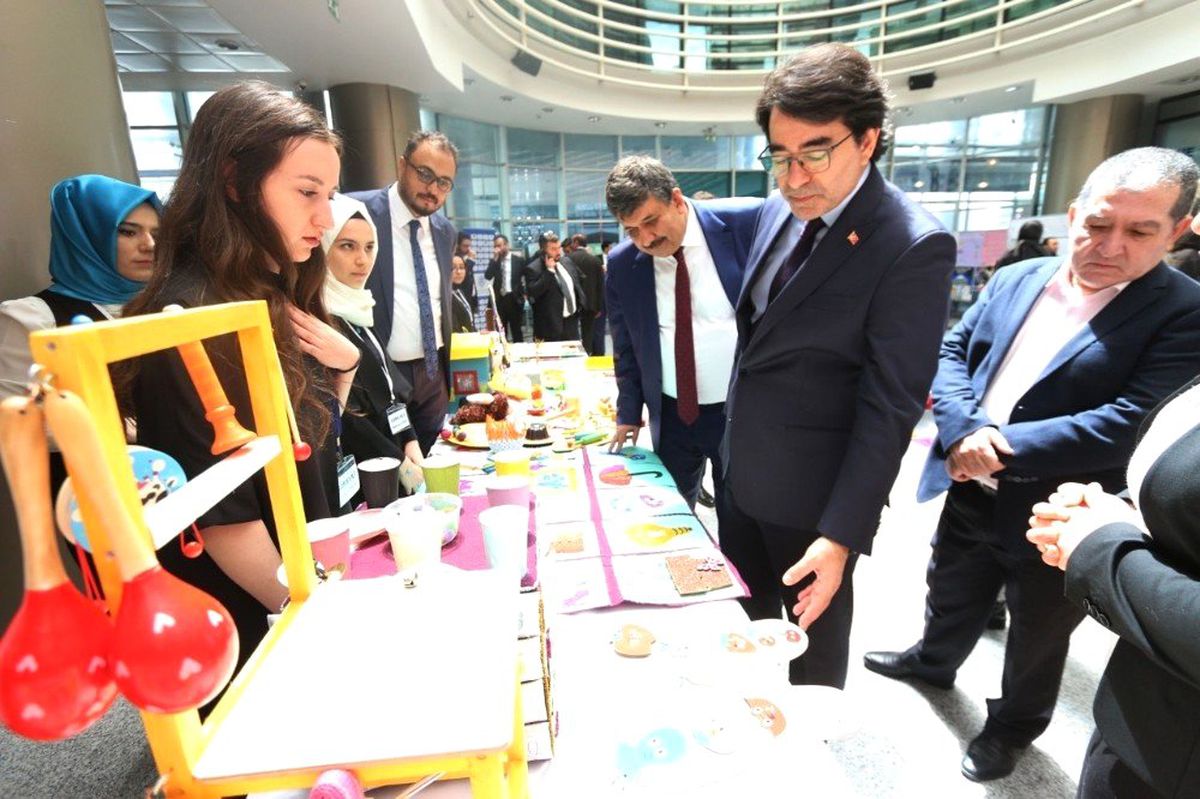 İç Anadolu Kariyer Fuarı Kto Karatay\'da Başladı