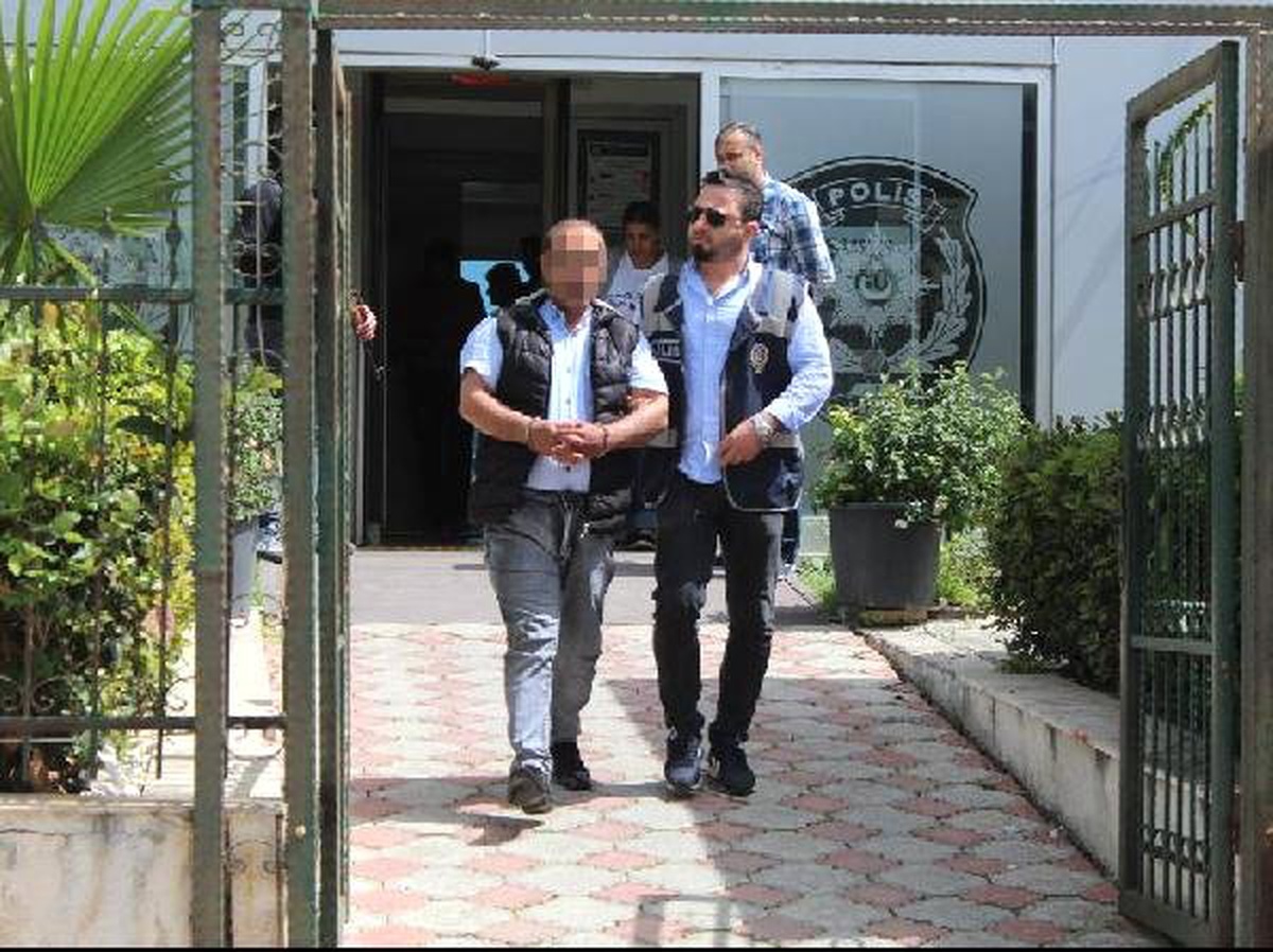 Kuyumcudan 2 Bin 500 Dolarlık Hırsızlığa 2 Gözaltı
