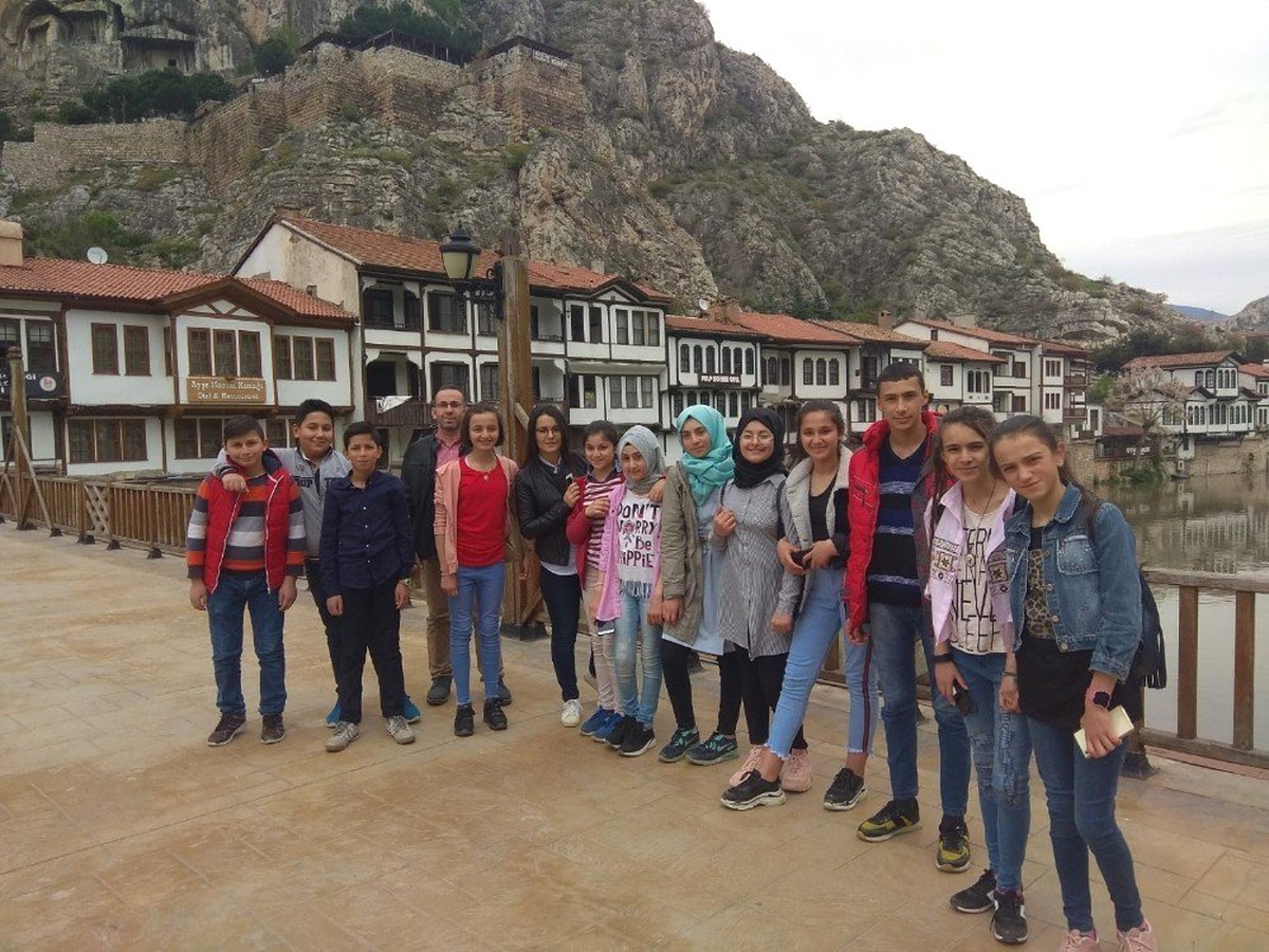 Öğrenciler Şehzadeler Şehri Amasya\'da
