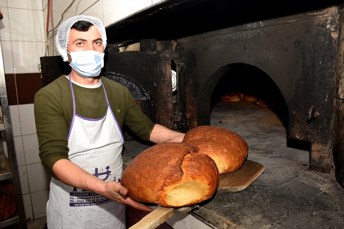 Taş Fırından Çıkan Asırlık Lezzet: Araköy Harç Ekmeği