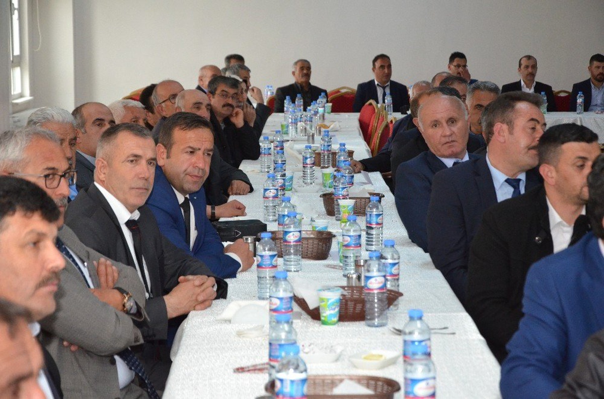 Vali Günaydın Bünyan İlçesi Muhtarlarıyla Bir Araya Geldi