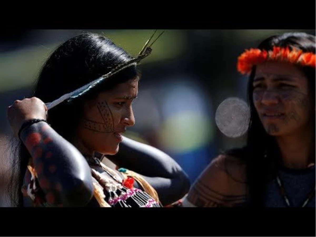 Video: Brezilya\'da Yerlilerin Toprak Hakları Protestosu Sürüyor