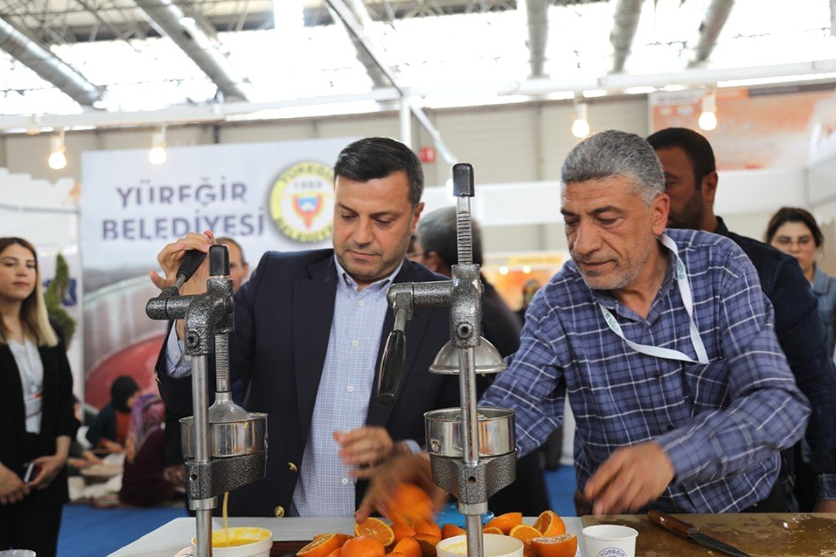 Yüreğir Belediyesi Çukurova Gıda ve Yöresel Lezzetler Fuarı\'nda