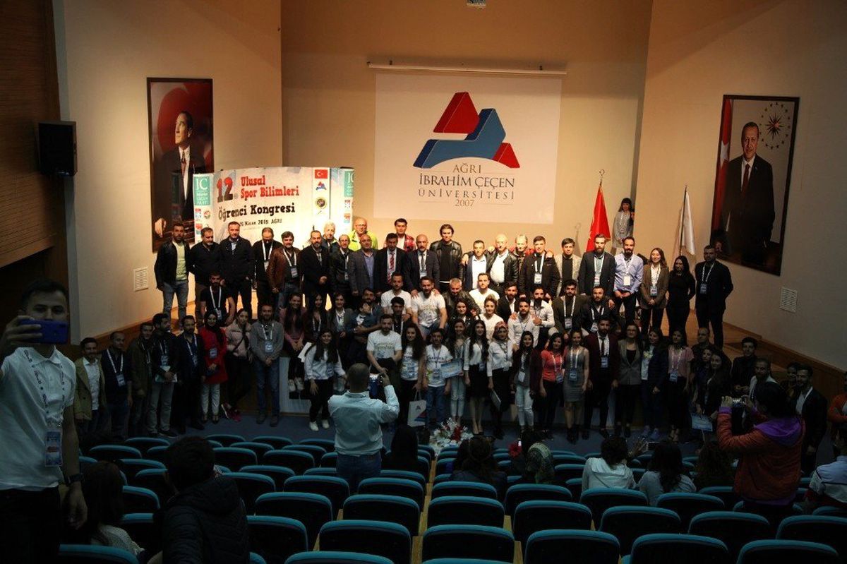 Ağrı İbrahim Çeçen Üniversitesi Ev Sahipliğinde Düzenlenen 12. Ulusal Spor Bilimler Öğrenci...