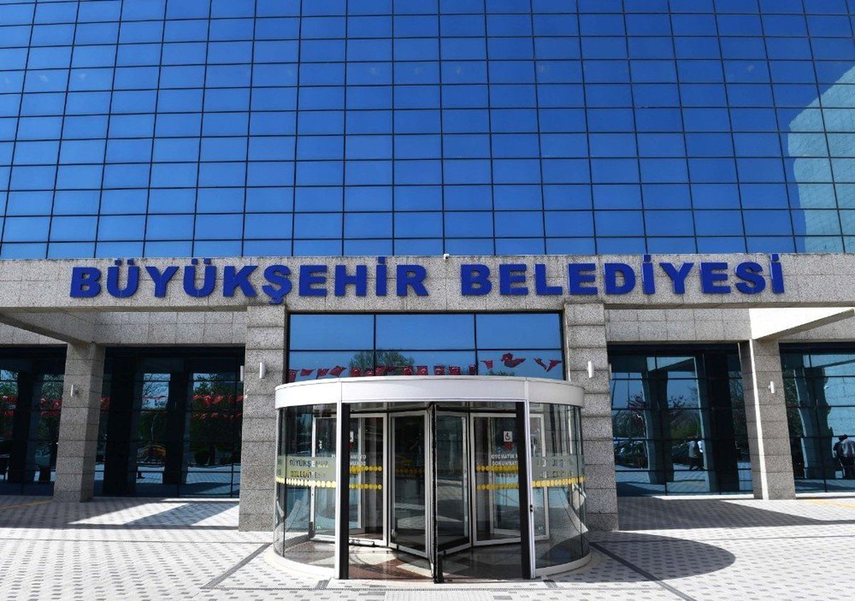 Ankara Büyükşehir Belediyesi Tabelasına T.c İbaresi Eklendi