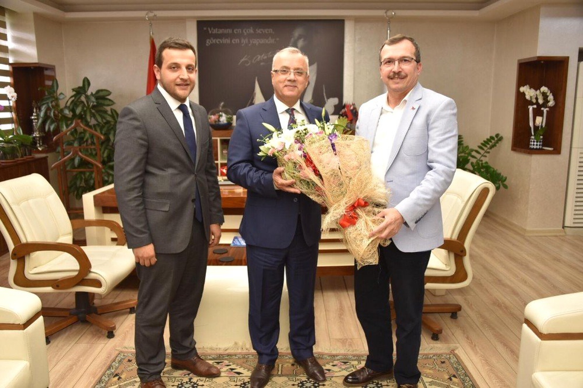 Aydemir\'den Kayda\'ya Hayırlı Olsun Ziyareti
