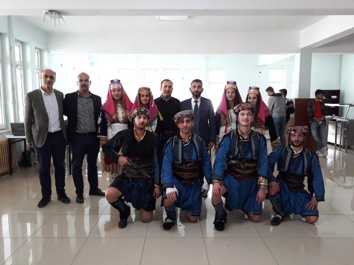 Burhaniye Meslek Yüksekokulunda Kısır Günü Etkinliği
