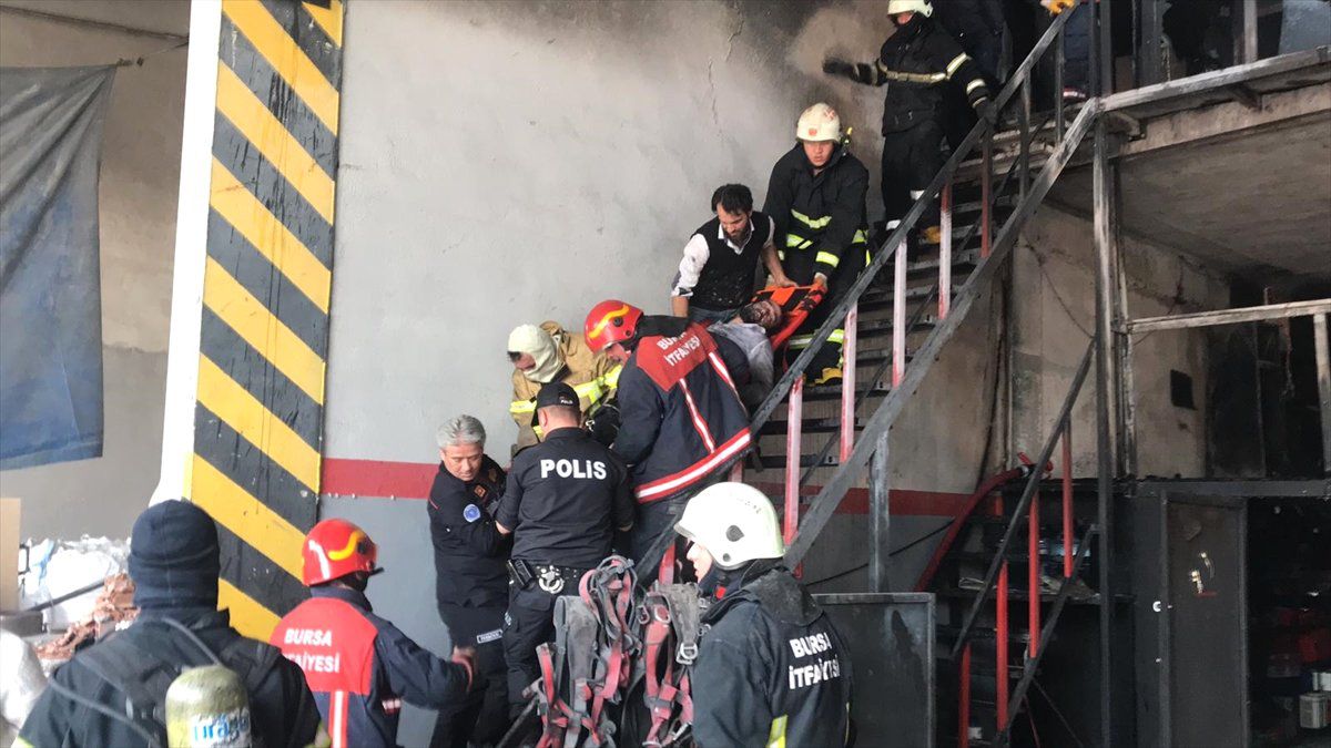 Bursa\'da Sanayi Sitesinde Patlama ve Yangın: 5 Yaralı
