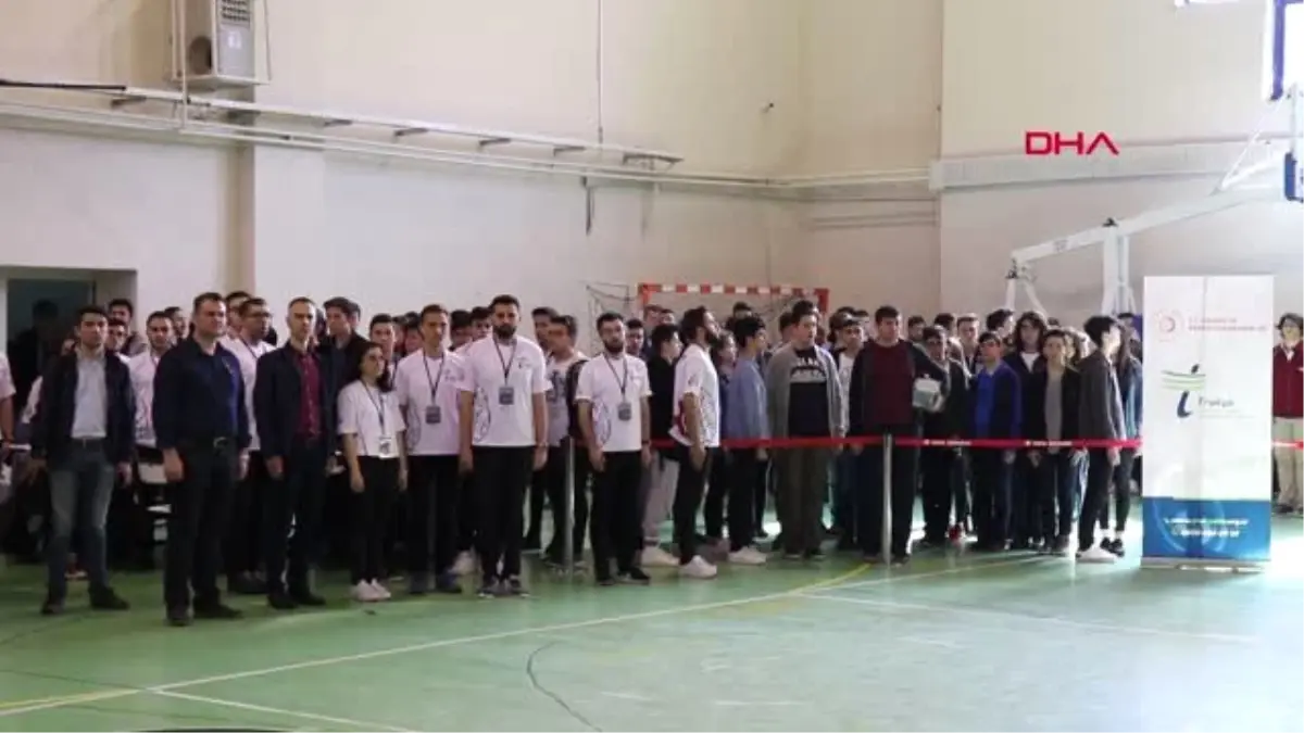 Edirne Üniversiteliler, İlaçlama Yapabilen Drone Üretti