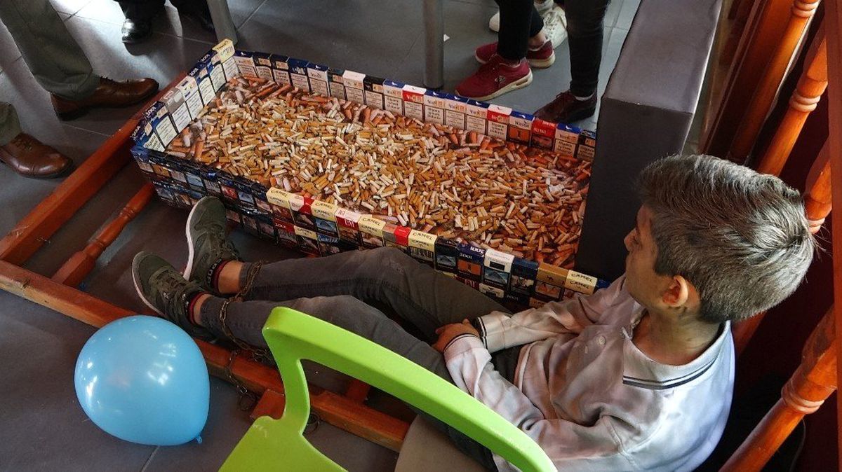 Emet\'te Bağımlılıkla Mücadele Etkinliği
