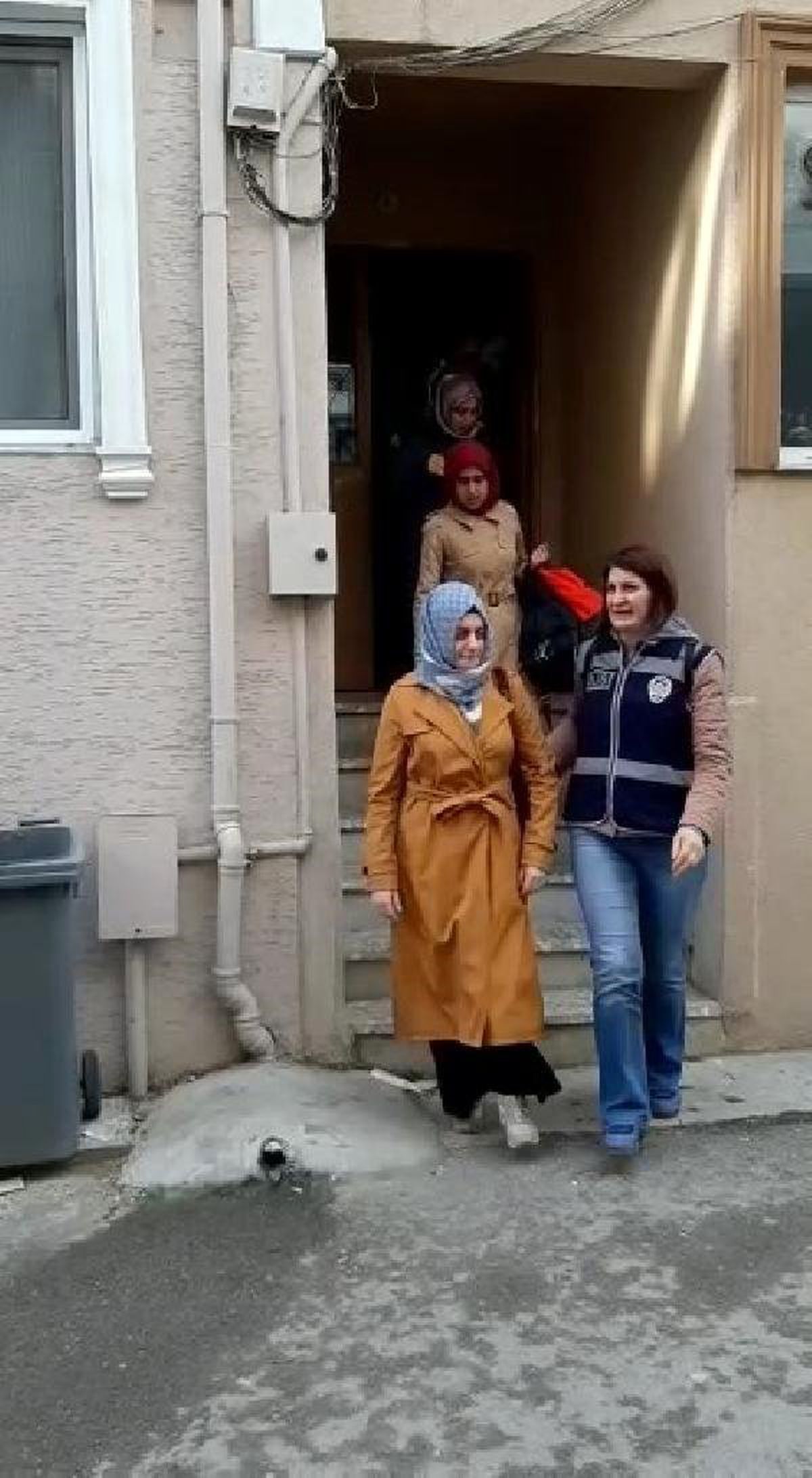 Gaybubet Evinde Yakalanan 14 Şüpheliden 10\'u Tutuklandı
