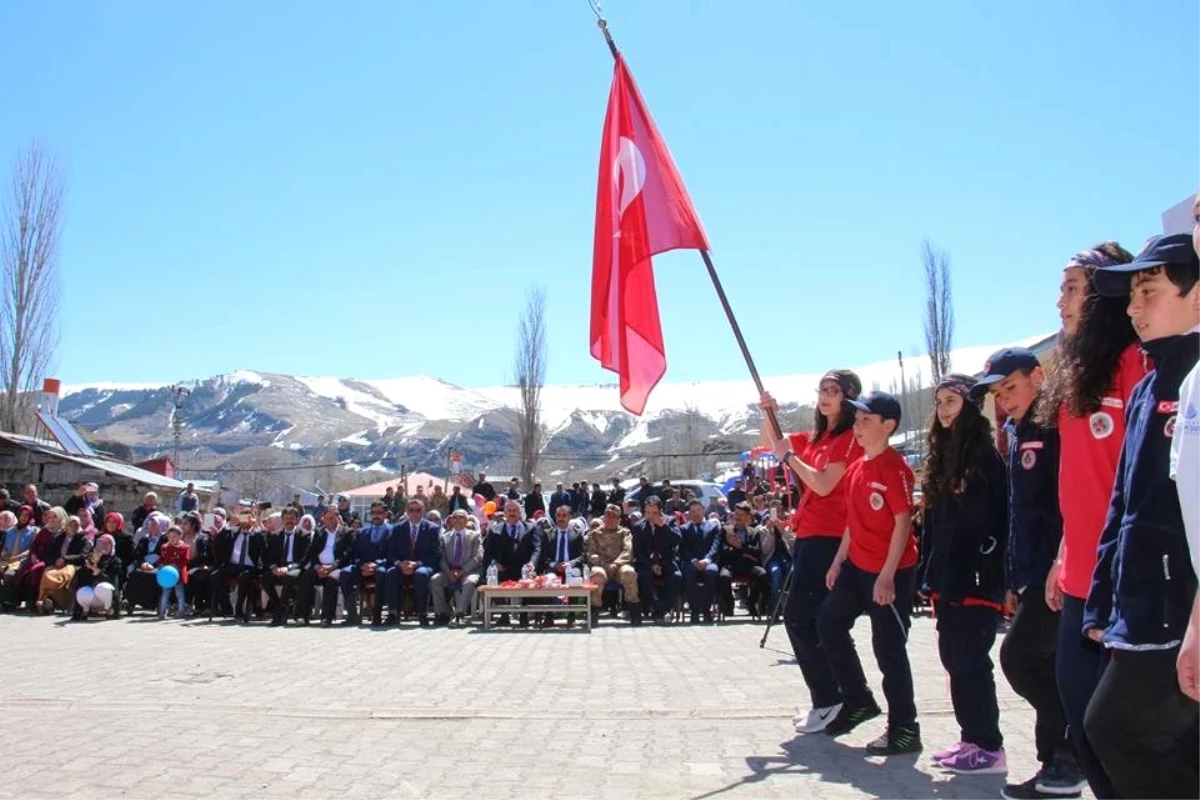 Gaziler Köyü\'nde Coşkulu 23 Nisan Kutlaması