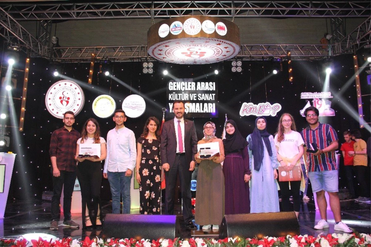 Gençler Arası Kültür ve Sanat Yarışmaları Mersin\'de Başladı