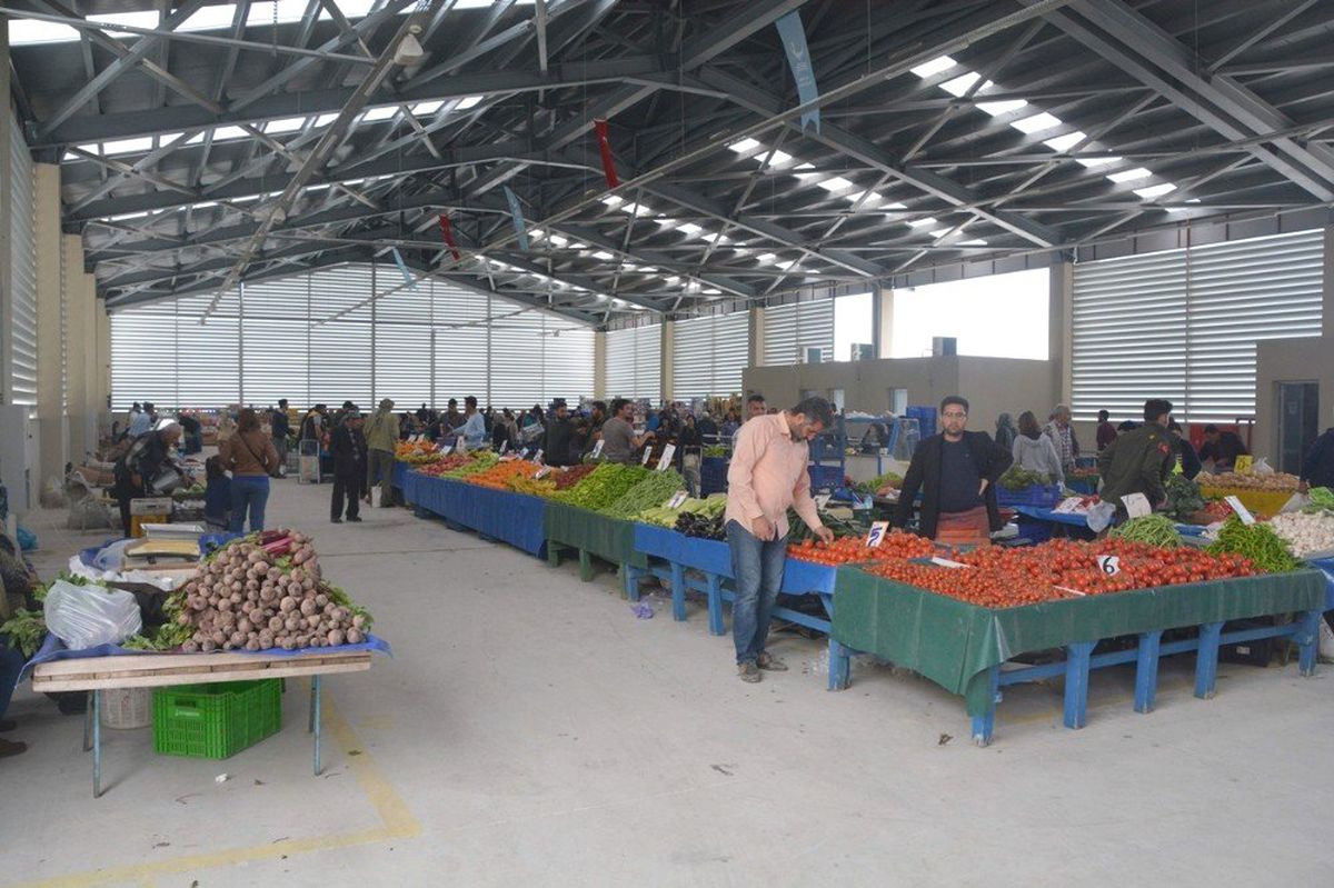 Helvacı\'da Modern Kapalı Pazar Yeri Hizmete Girdi