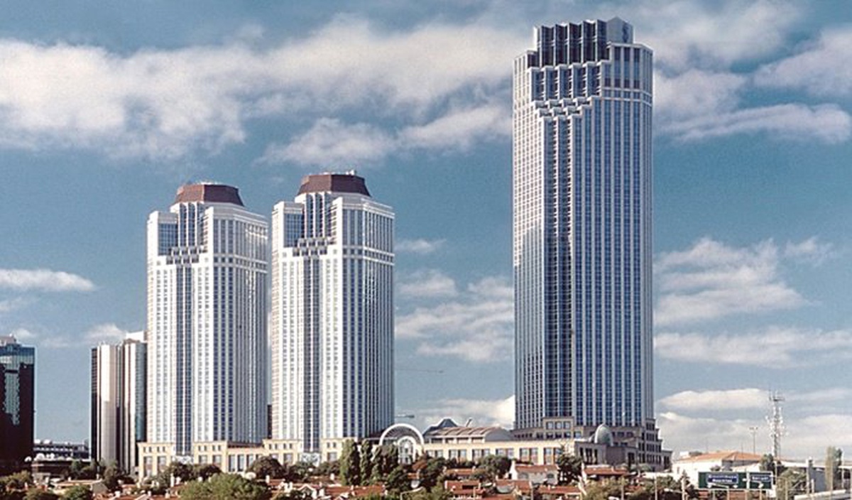 İş Bankası\'ndan "seçim" açıklaması
