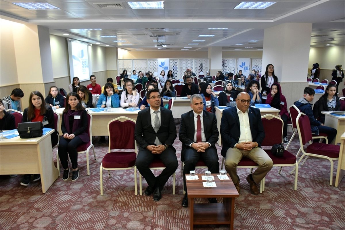 Karaman Sosyal Bilimler Lisesi\'nden İngilizce Festivali