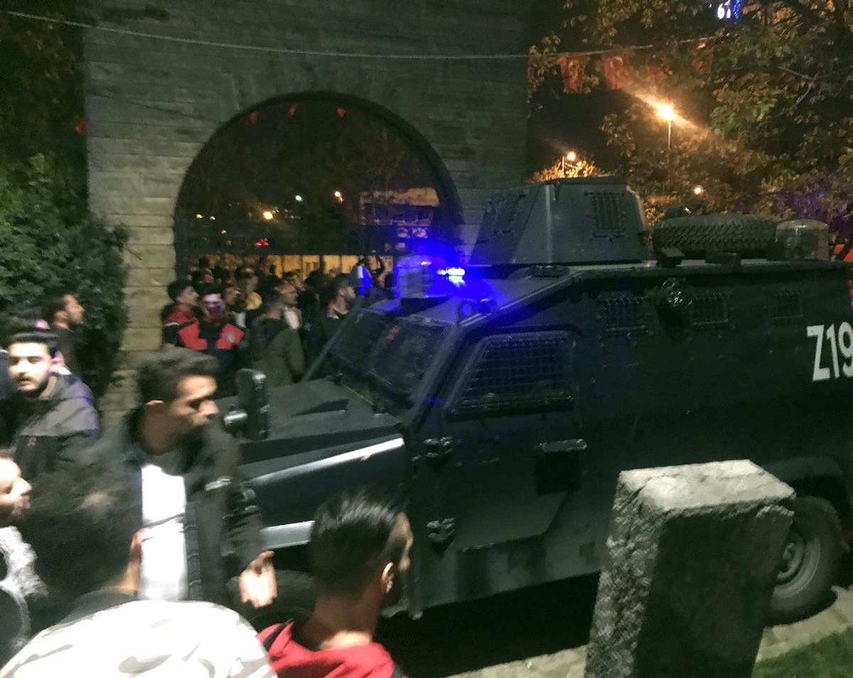 Kasımpaşa\'da 14 Yaşındaki Kıza Sözlü Taciz İddiası