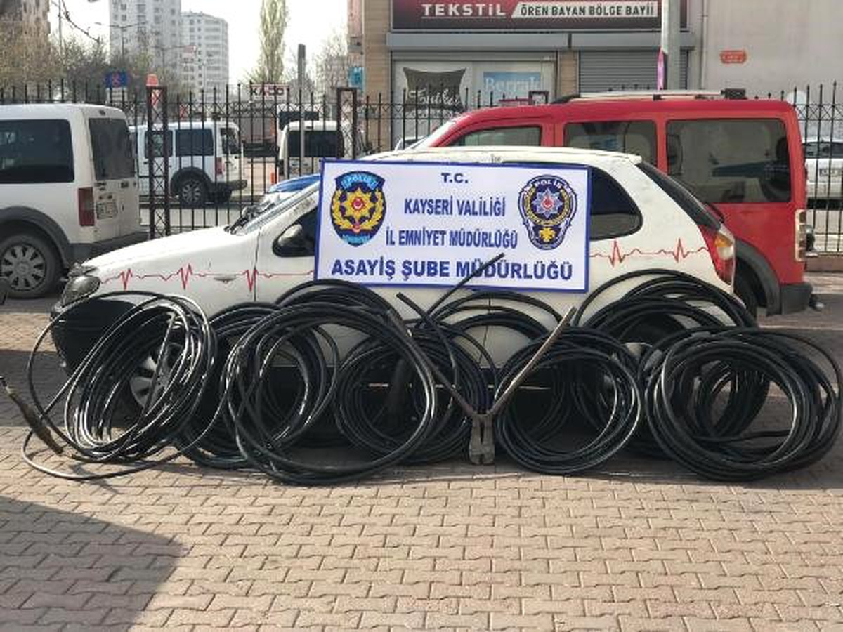 Kayseri\'de \'Kablo\' Hırsızlığına, 2 Tutuklama