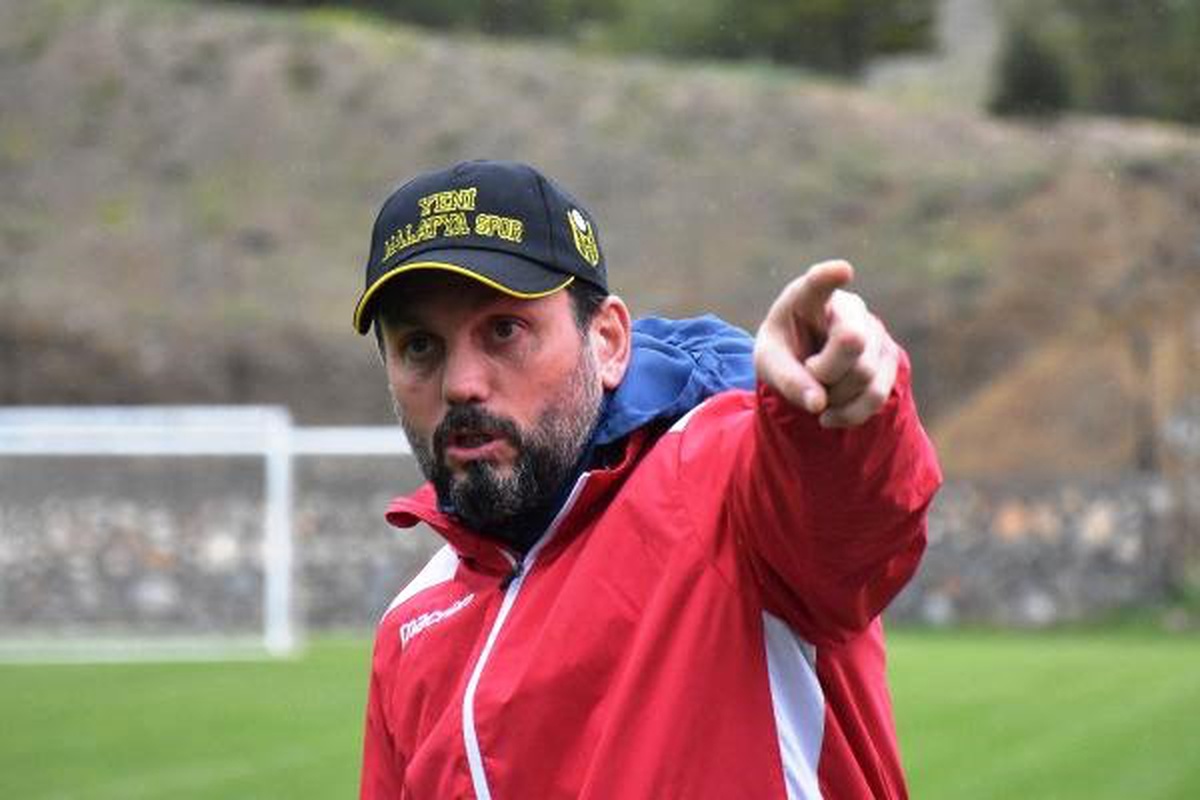 Malatyaspor\'da Erol Bulut İstifa Etti
