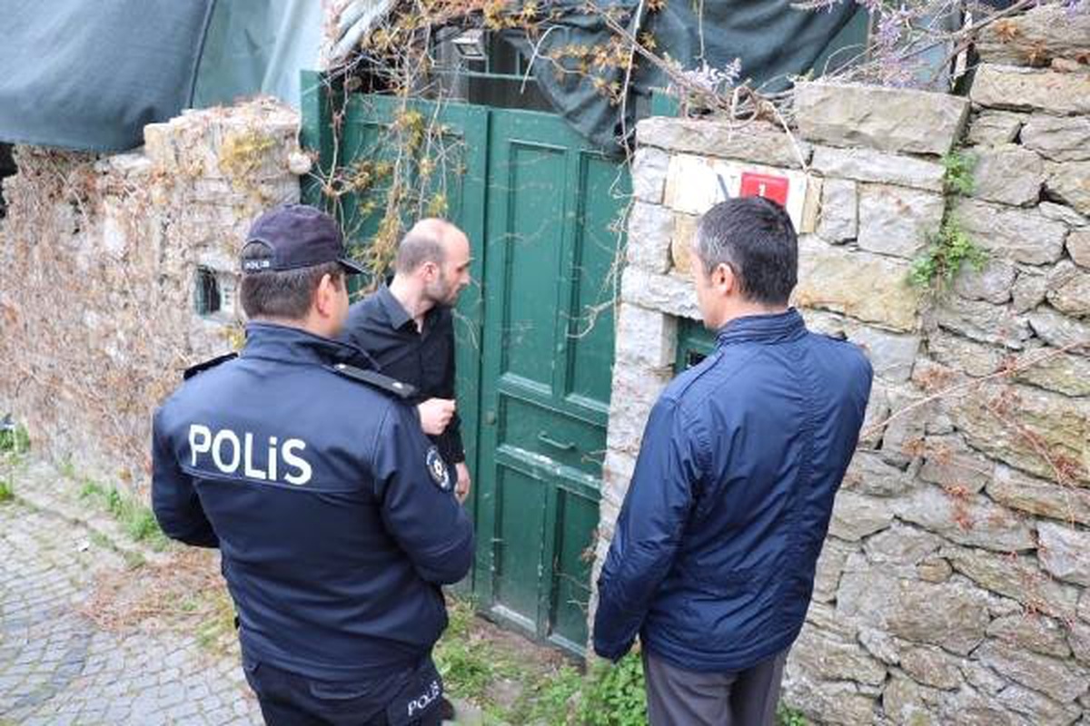 Rıza Sarraf\'ın Köşkünde Keşif Yapılıyor
