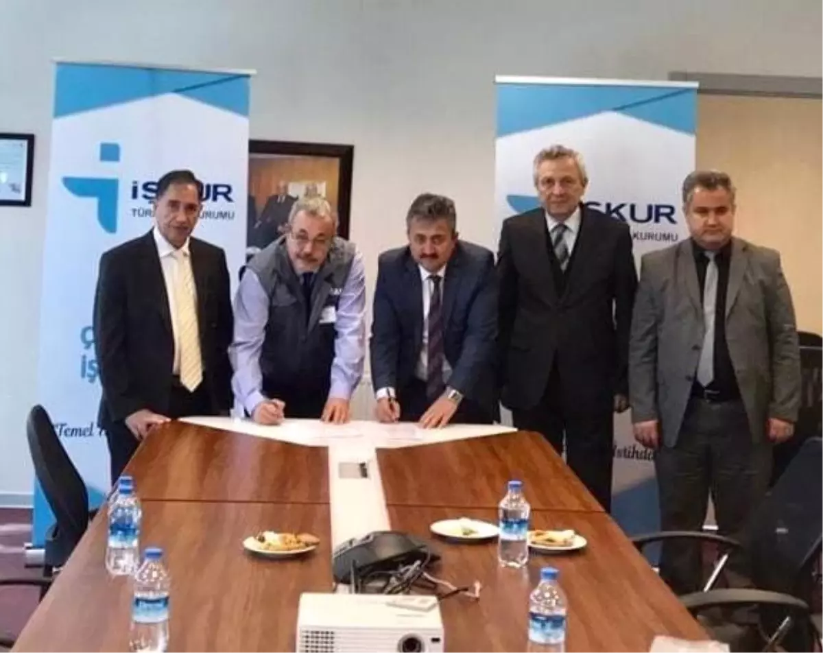 Tavşanlı\'da Megip Protokolüyle 300 Kişiye İş İmkânı