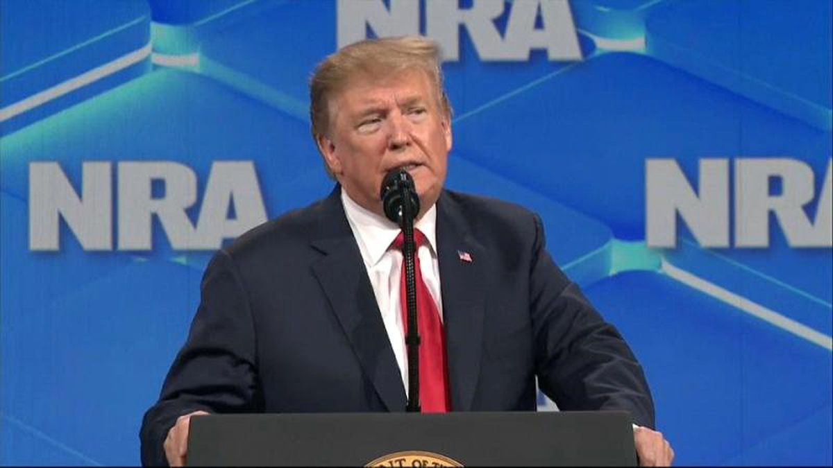 Trump: ABD Uluslararası Silah Ticareti Anlaşması\'ndan Çekilecek
