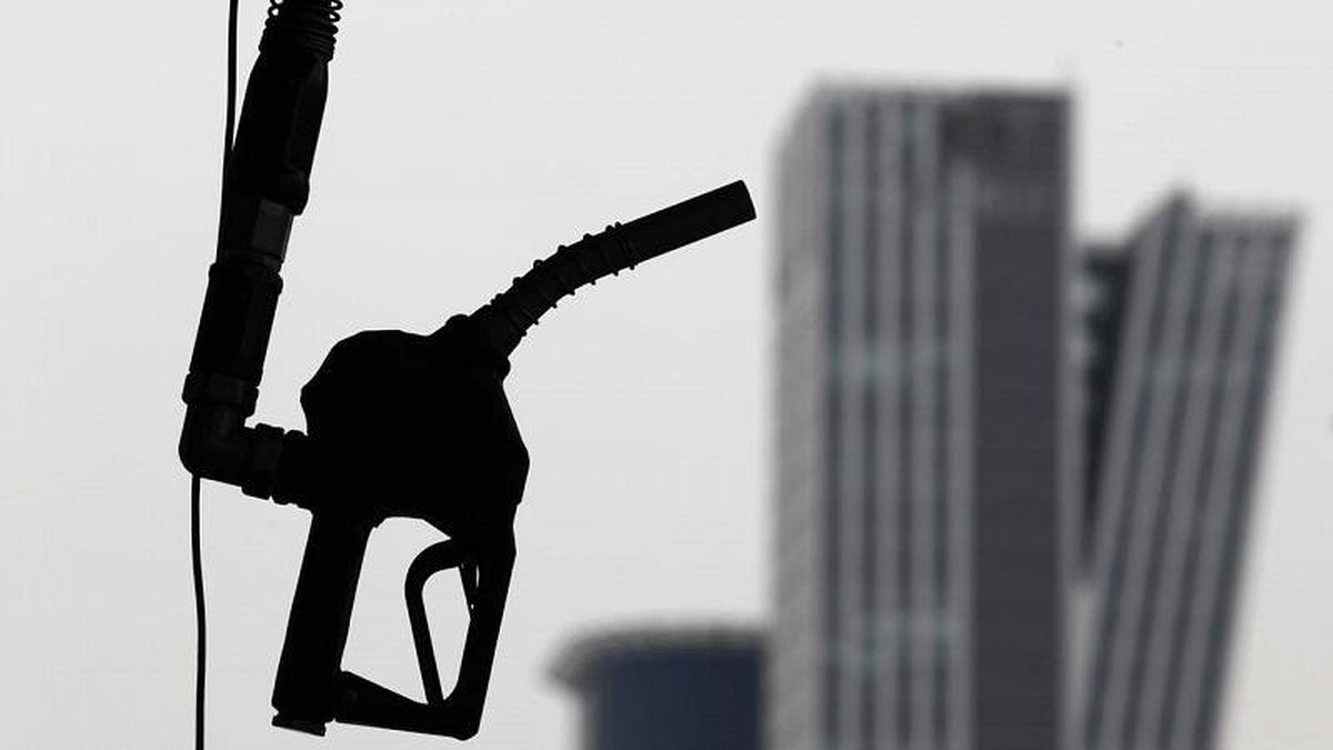 Türkiye, İran\'dan Petrol Almaya Devam Etmek İçin ABD\'yi İknaya Çalışıyor