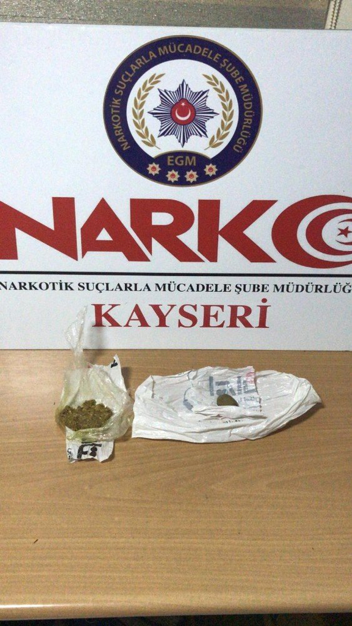 Afgan Uyruklu Yolcudan Uyuşturucu Yakalandı