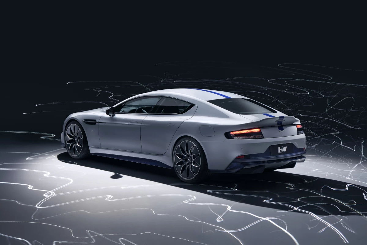 Aston Martın\'in İlk Elektrikli Modeli \'Rapıde E\' Üretime Hazır