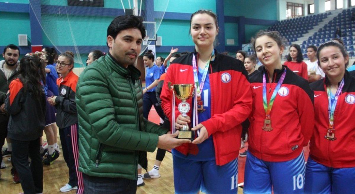 Dpü Kadın Basketbol Takımı Süper Lig\'e Yükselme Şansını Kaybetti