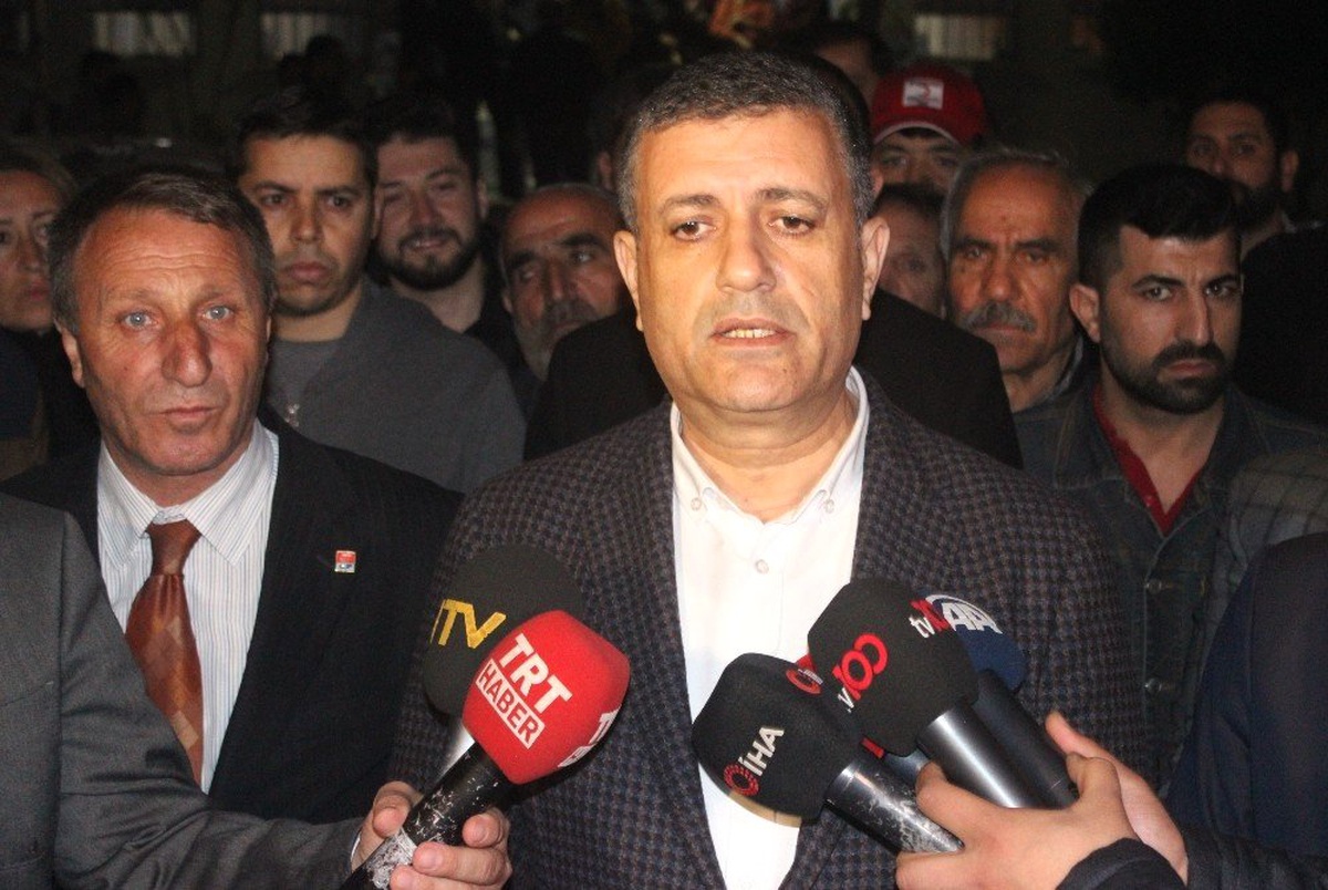 Esenyurt Belediye Başkanı Bozkurt, "25 Civarında Apartman Tahliye Edildi"